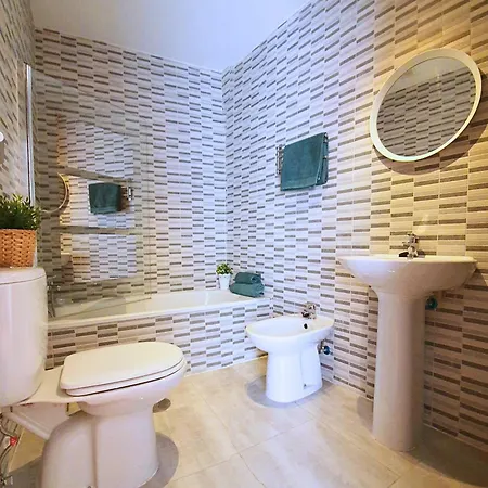 Precioso Estudio Con Piscina Malaga Exterior photo